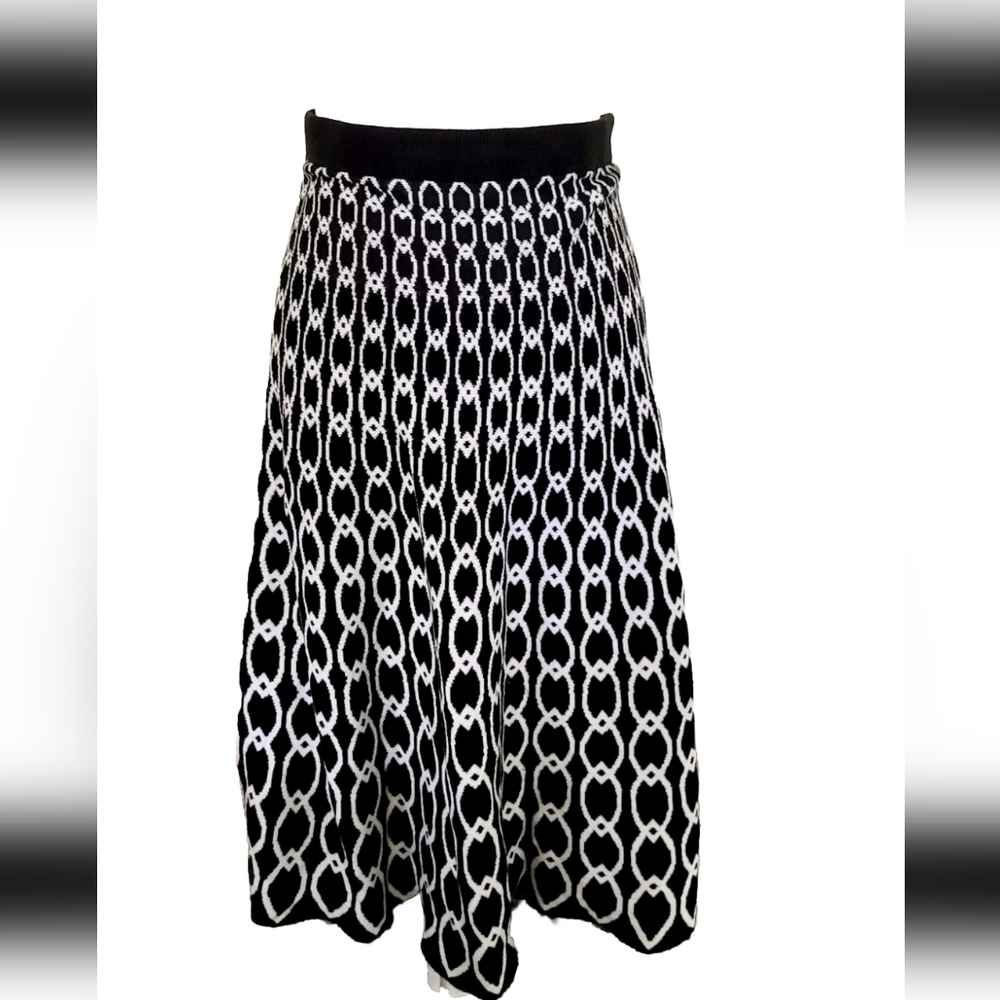 Cato Women Chain Stitch Elastic Waist Cotton Blend Black And White Skirt 26/28W